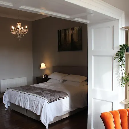 Woodville House Templemore