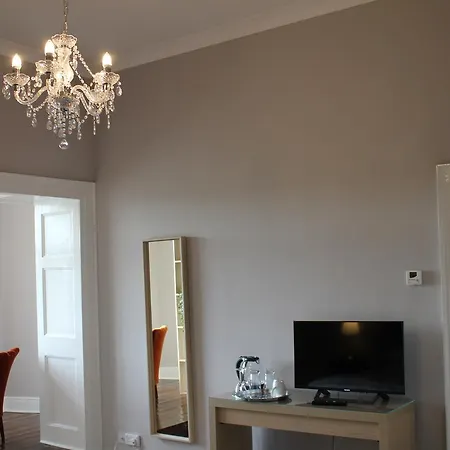 Bed & Breakfast Woodville House