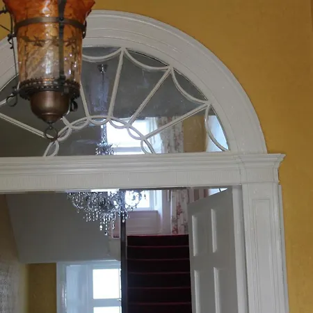 Woodville House Bed & Breakfast Templemore